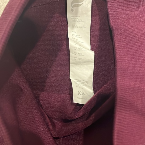 Fabletics Ruched Leggings - Picture 8 of 9